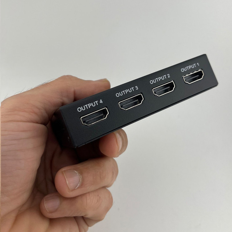 اسپلیتر 1 به 4 HDMI مدل HDTV1.4 4K