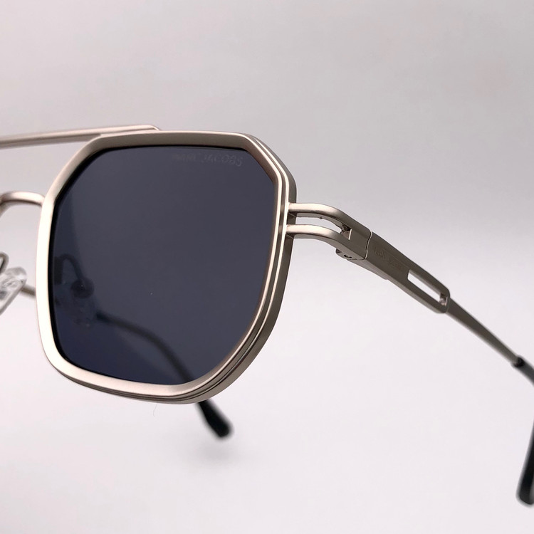 عینک اسپرت از MARC JACOBS
