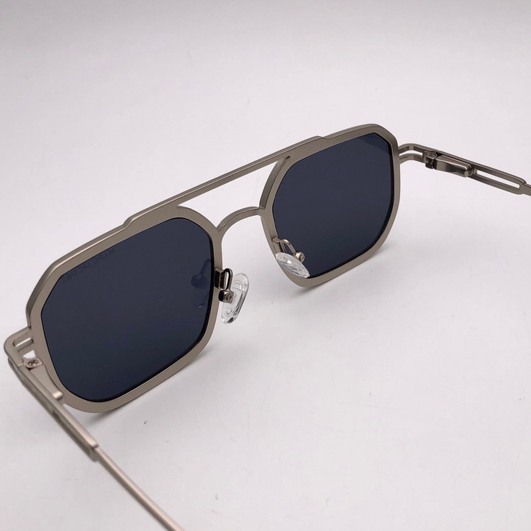 عینک اسپرت از MARC JACOBS