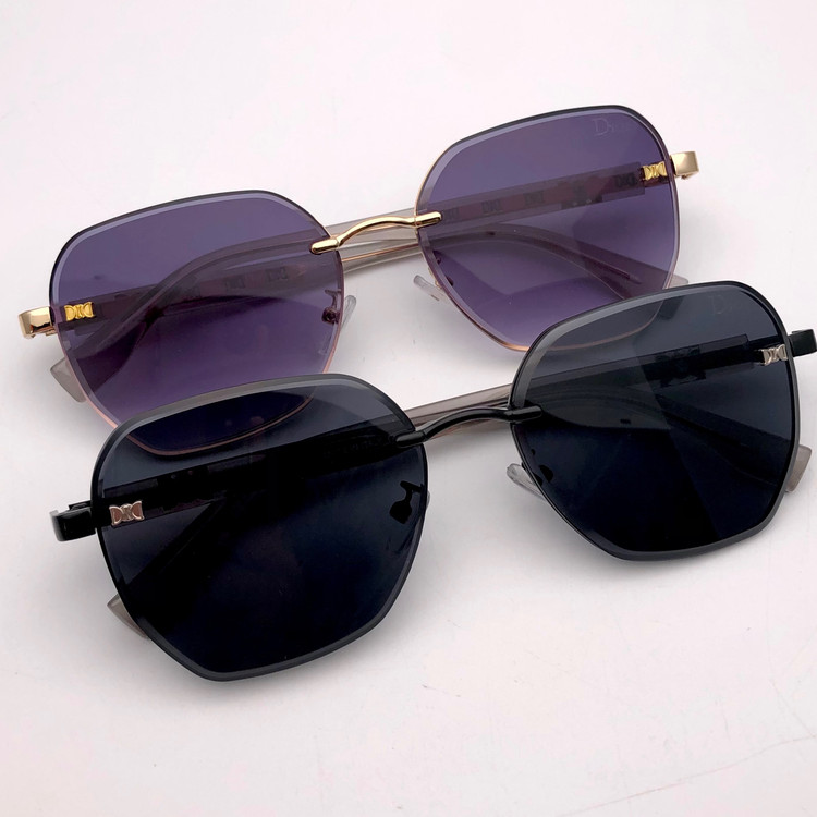 عینک زنانه از برند Dior