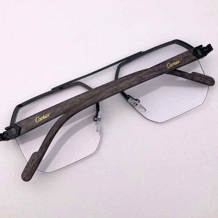 عینک مردانه فتوکرومیک از Cartier